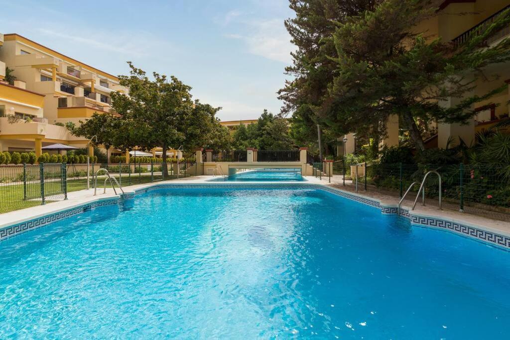 Oleholidays 1133 Romana Playa Primera Linea Playa Marbella Luaran gambar