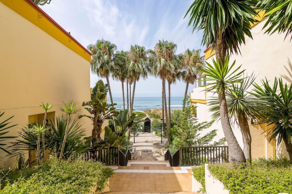 Oleholidays 1133 Romana Playa Primera Linea Playa Marbella Luaran gambar
